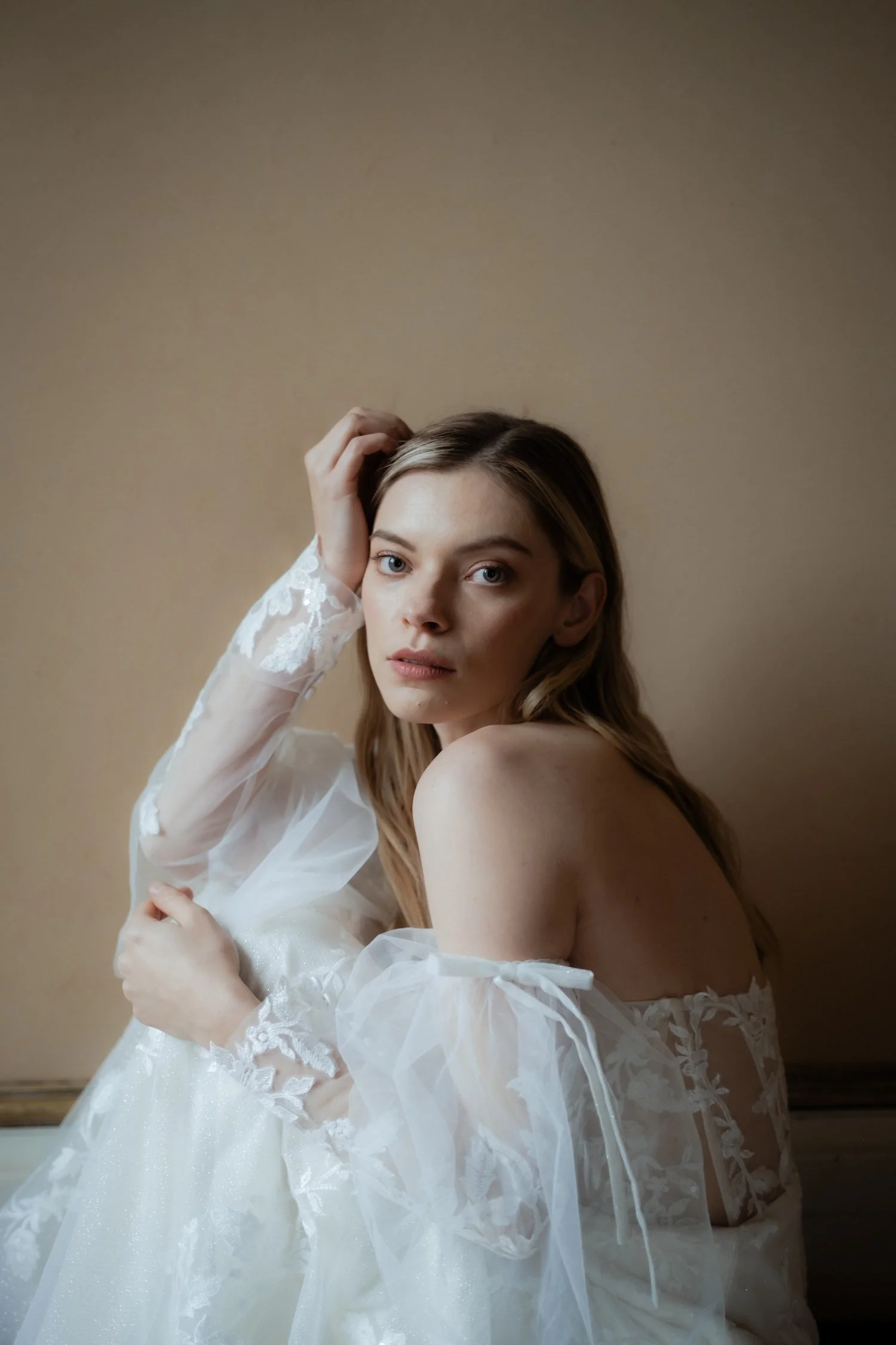 Cornwall-Wedding-Hair-Soft-Waves-Verity-Westcott-Photography-Trelowarren-73.jpg