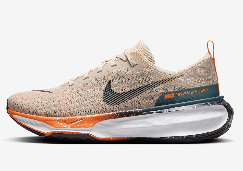 Nike Invinsible Sneakers