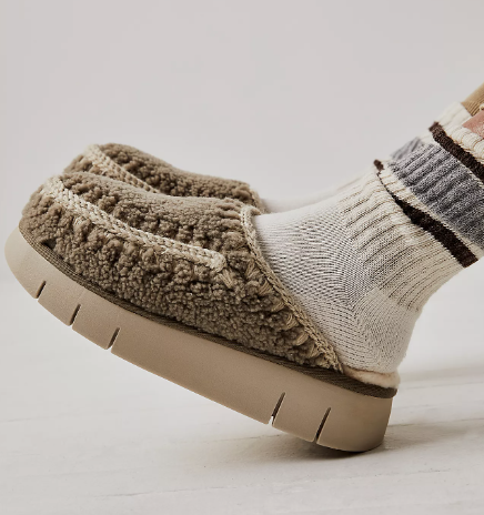 Mou Bounce Slippers