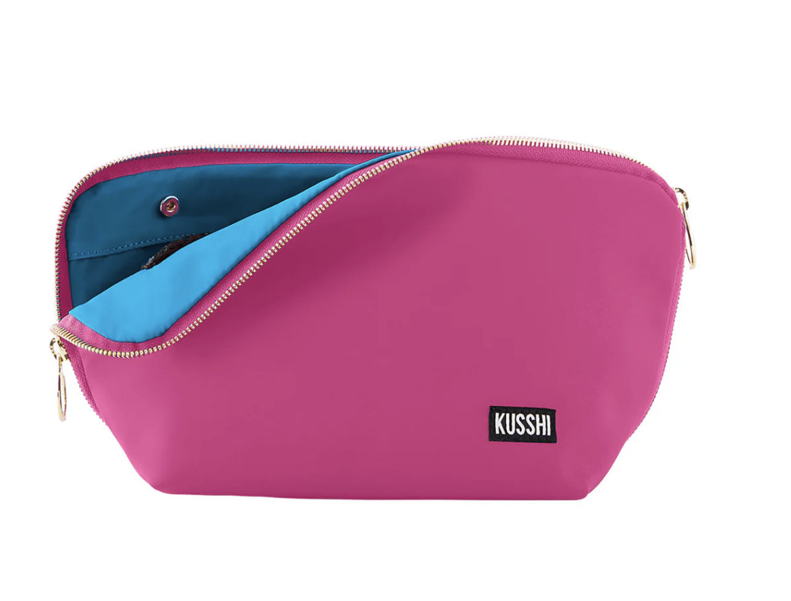 Kusshi Vacationer Makeup Bag