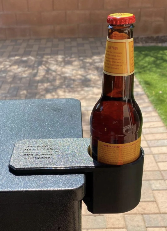 Magnetic Grill Drink Holder