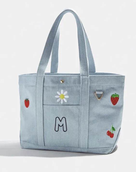 Custom tote
