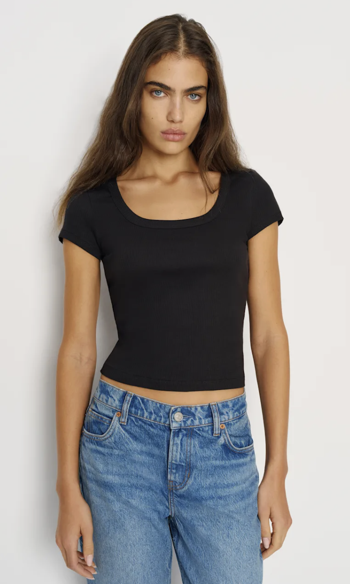 Marnie Tee