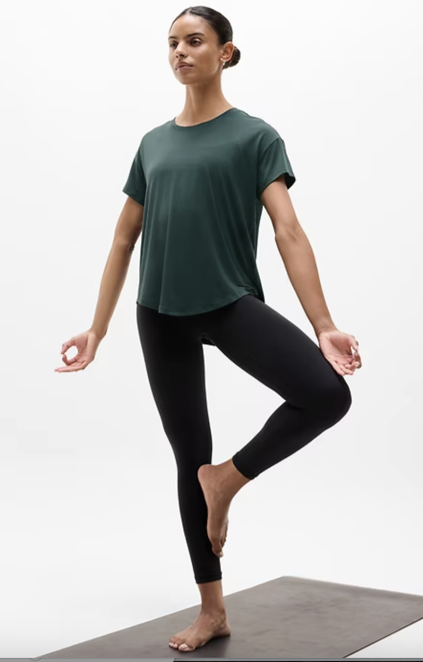 Athleta Move w/ Ease Tee
