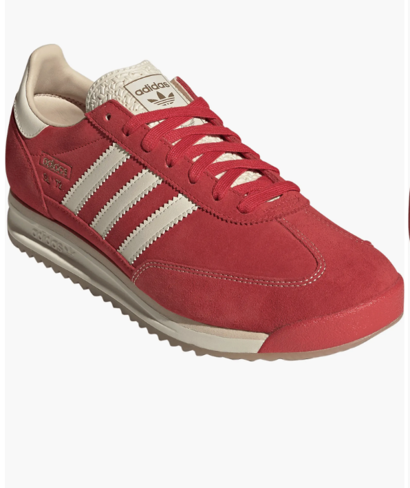 Adidas Sneakers