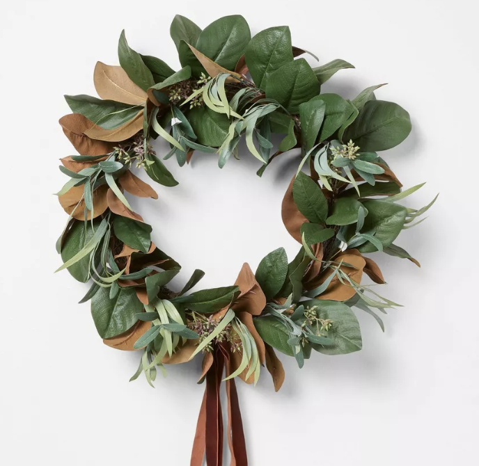 Pretty Magnoia Wreath
