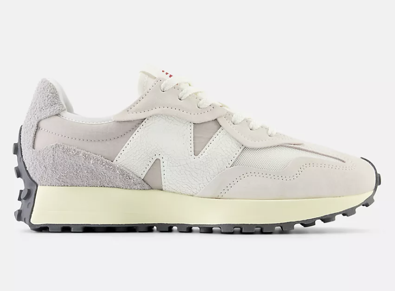 New Balance 327 Sneakers