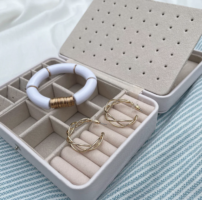 Jewelry Case (Copy)