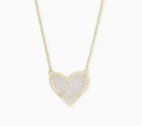 Kendra Scott Necklace (Copy)