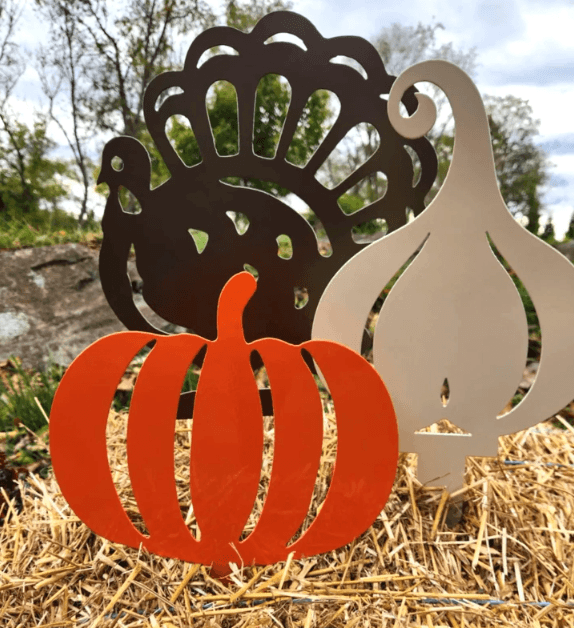 Metal Yard Signs
