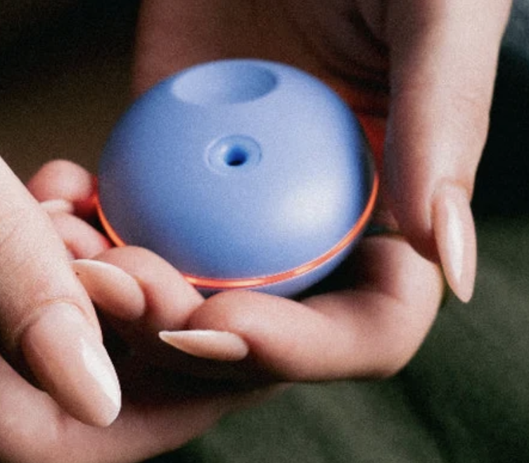 Lunette Breathing Aid