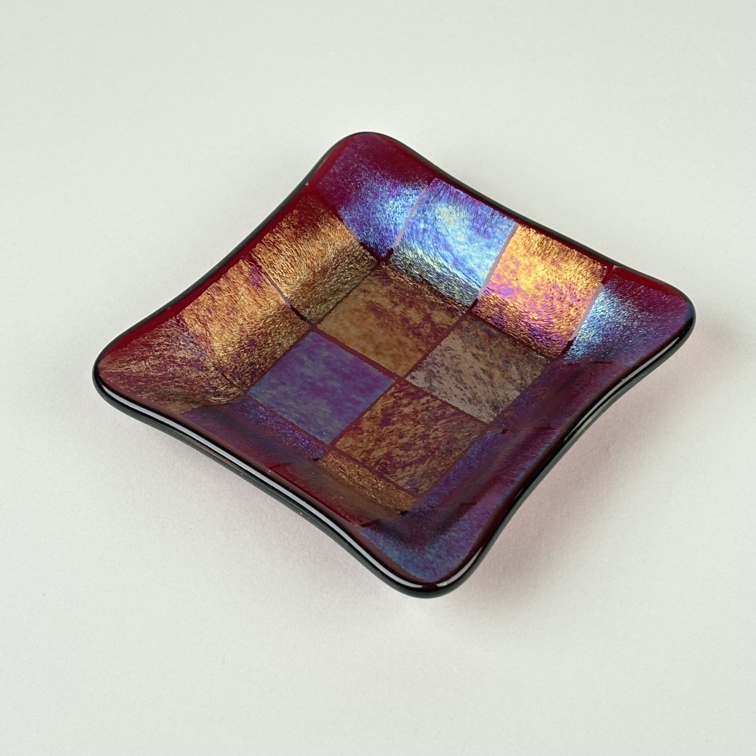 Square Everyday Dish — Garnet Red with Iridescent Squares