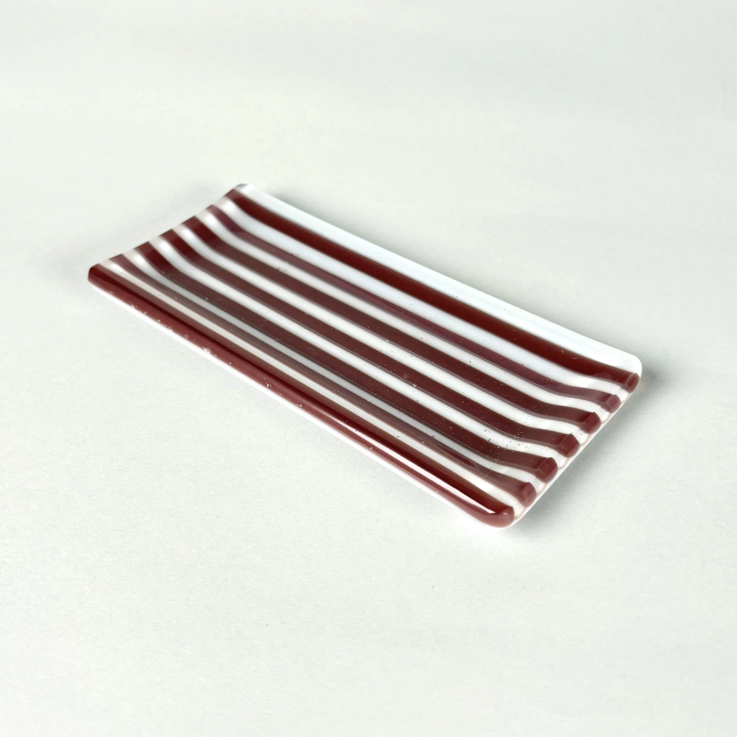 Seersucker-Striped Everyday Tray - Dusty Lilac