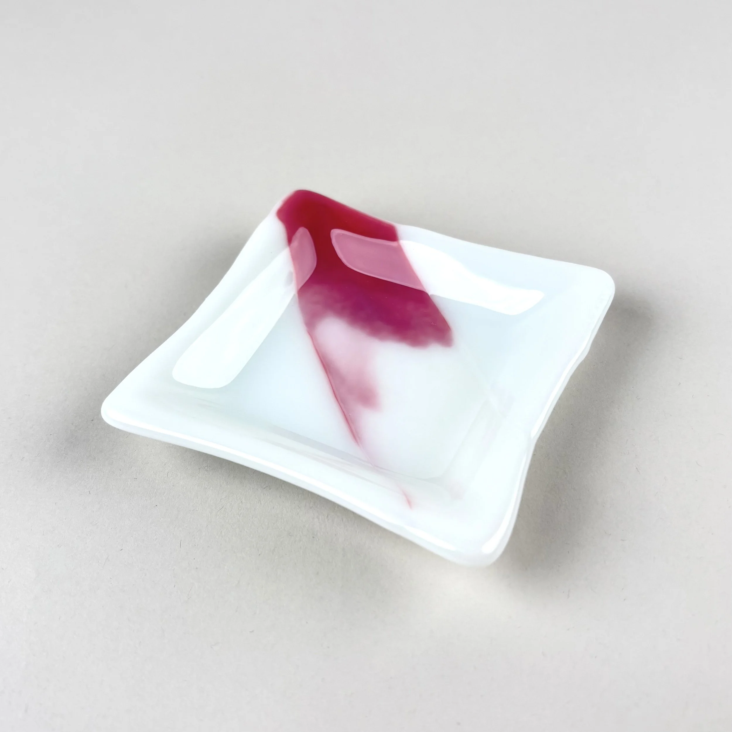 Square Everyday Dish — Pink Stripe