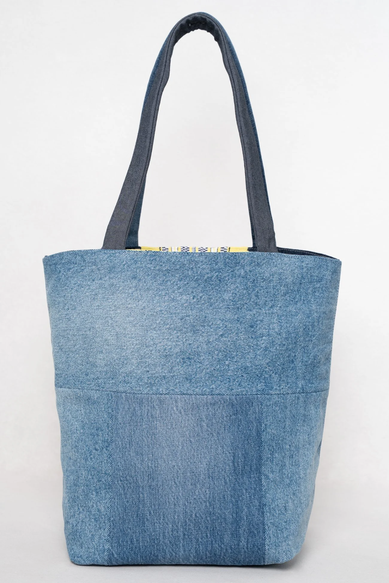 Sac1600010.jpg