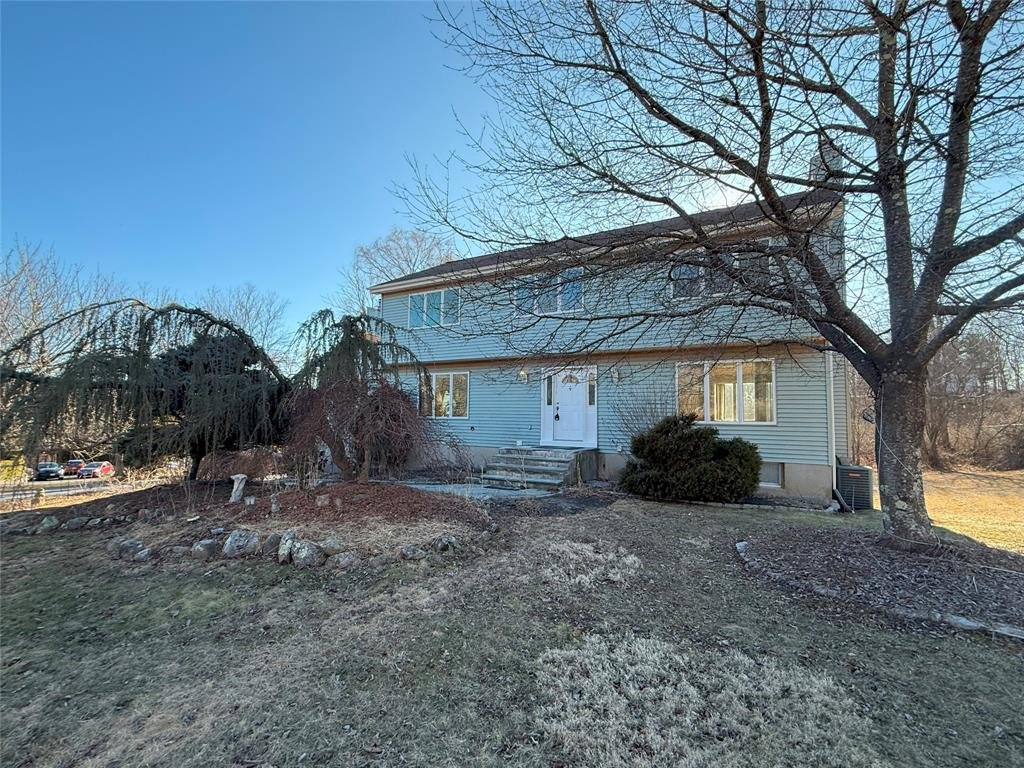 2751 Ogden Drive exterior