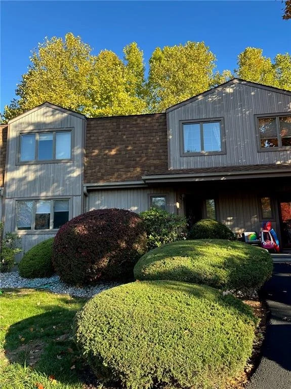 16 Meadowlark Circle exterior