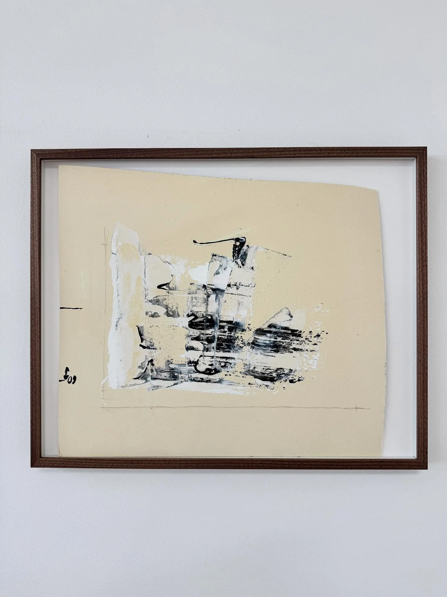 The whisperer, 2022

Acrylic on cardboard, 38 x 41 cm / 14,96 x 16,14 inch 

#abstractart 
#contemporarypainting 
#expressiveart 
#melancholicart 
#acrylicpainting 
#acryliconcardboard 
#artcollector 
#fineartcollectors 
#galleryart 
#artcurator 
#mo