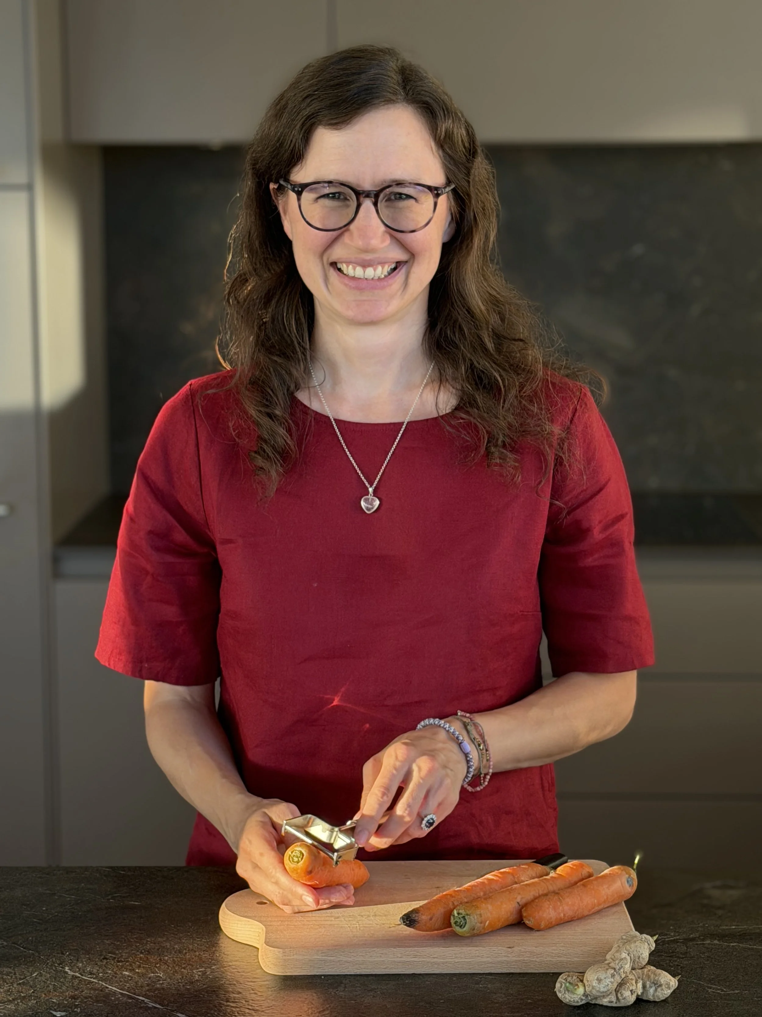 Portrait von Kirianne, Gründerin von Nourished Transitions