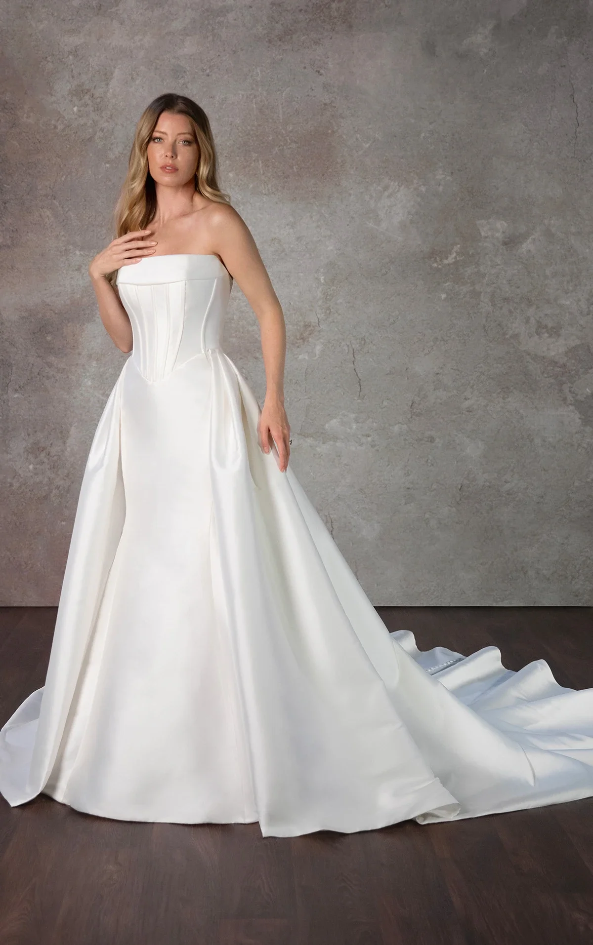 D4149-09.webp