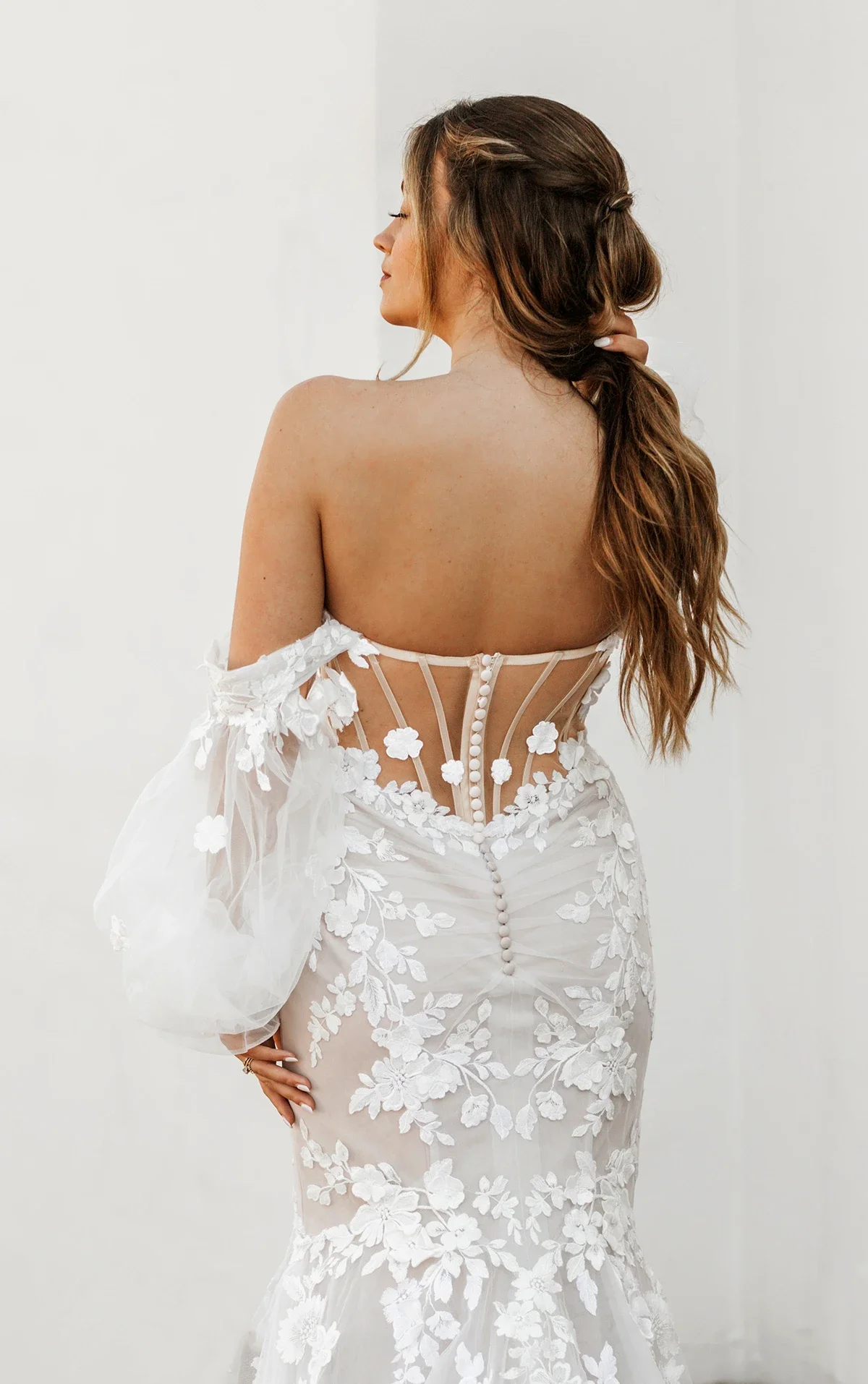 D4038-04.webp
