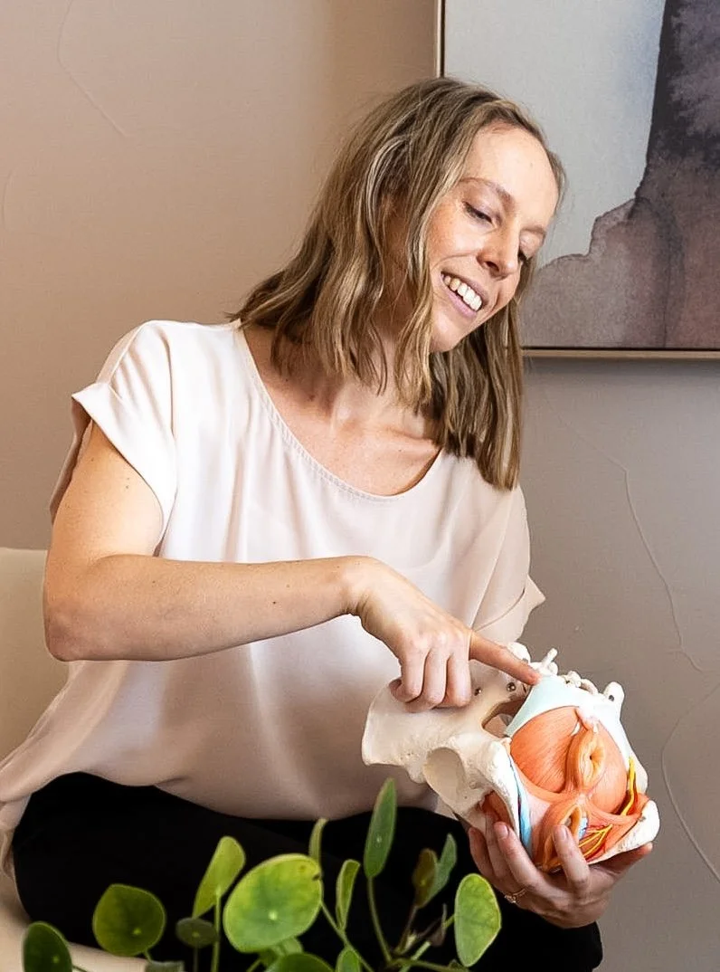 Dr. Emma Long explaining pelvic anatomy