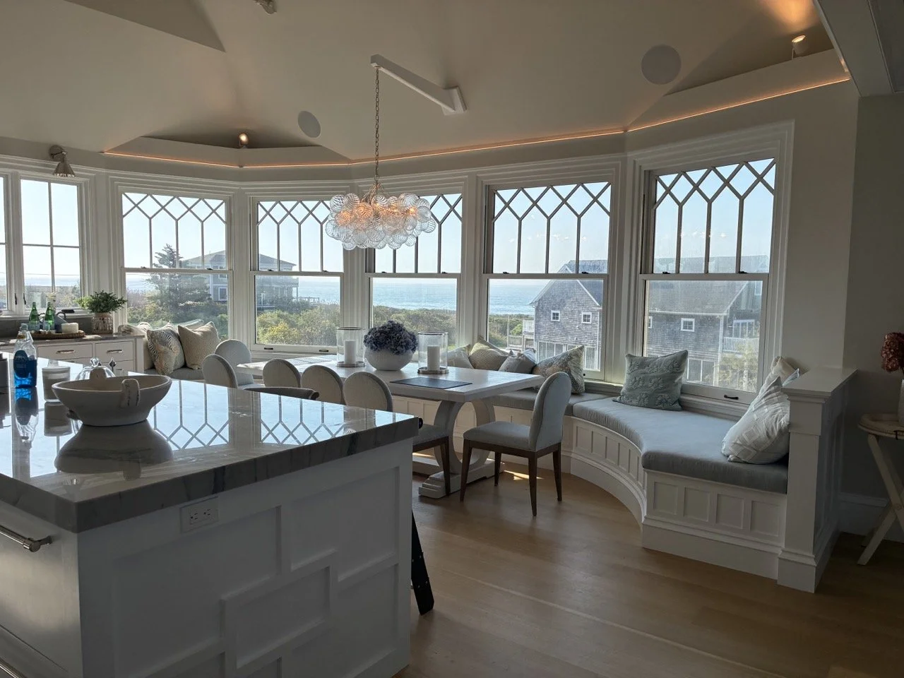 High-end Rhode Island home interior with custom lighting by Source Electric