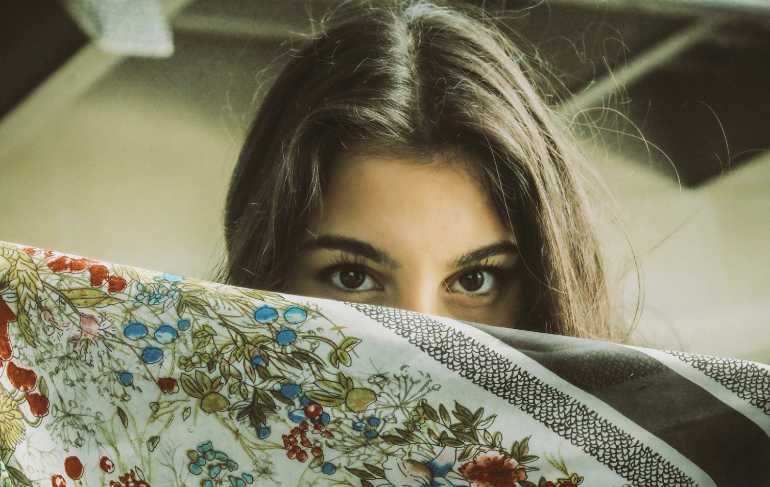 Let’s Talk About the Ambivert: The Rare Introvert-Extrovert Mix