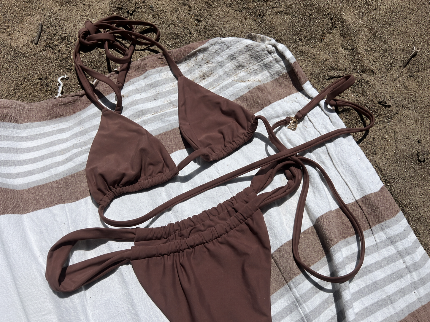 7e322482-fafe-44b5-bb40-e3f6a3bd51c2.png