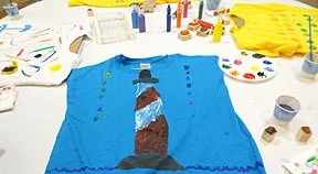 2-2013-t-shirt-lighthouse.jpg