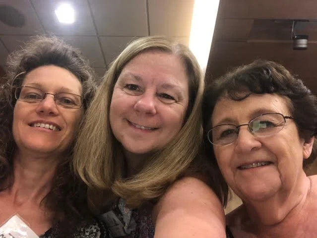 3-smiling-ladies.jpg