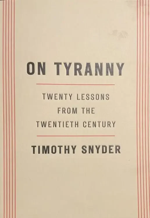 On Tyranny - Timothy Snyder (New - Paperback)