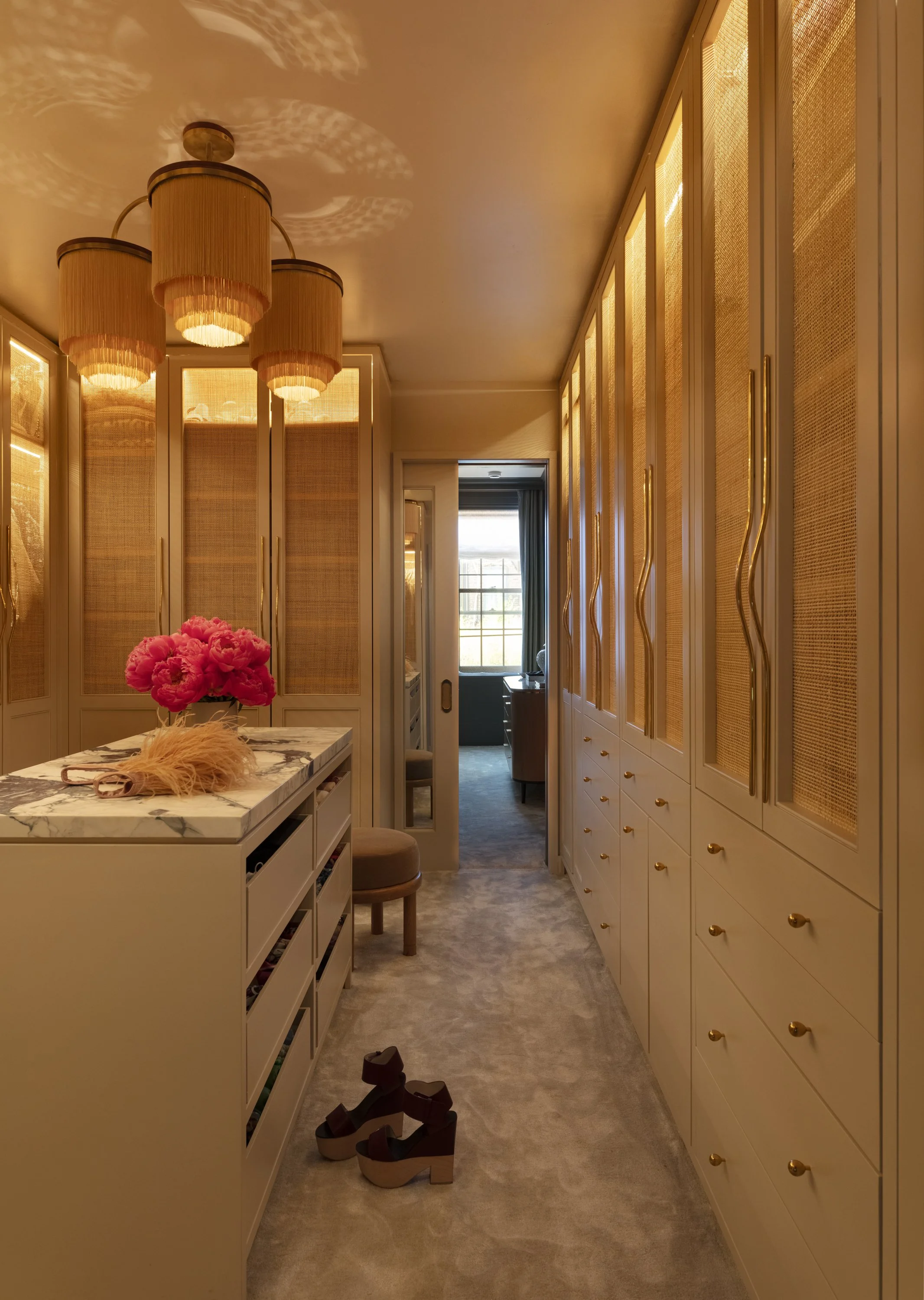 25.PrimaryCloset_WillowSt_642.jpg