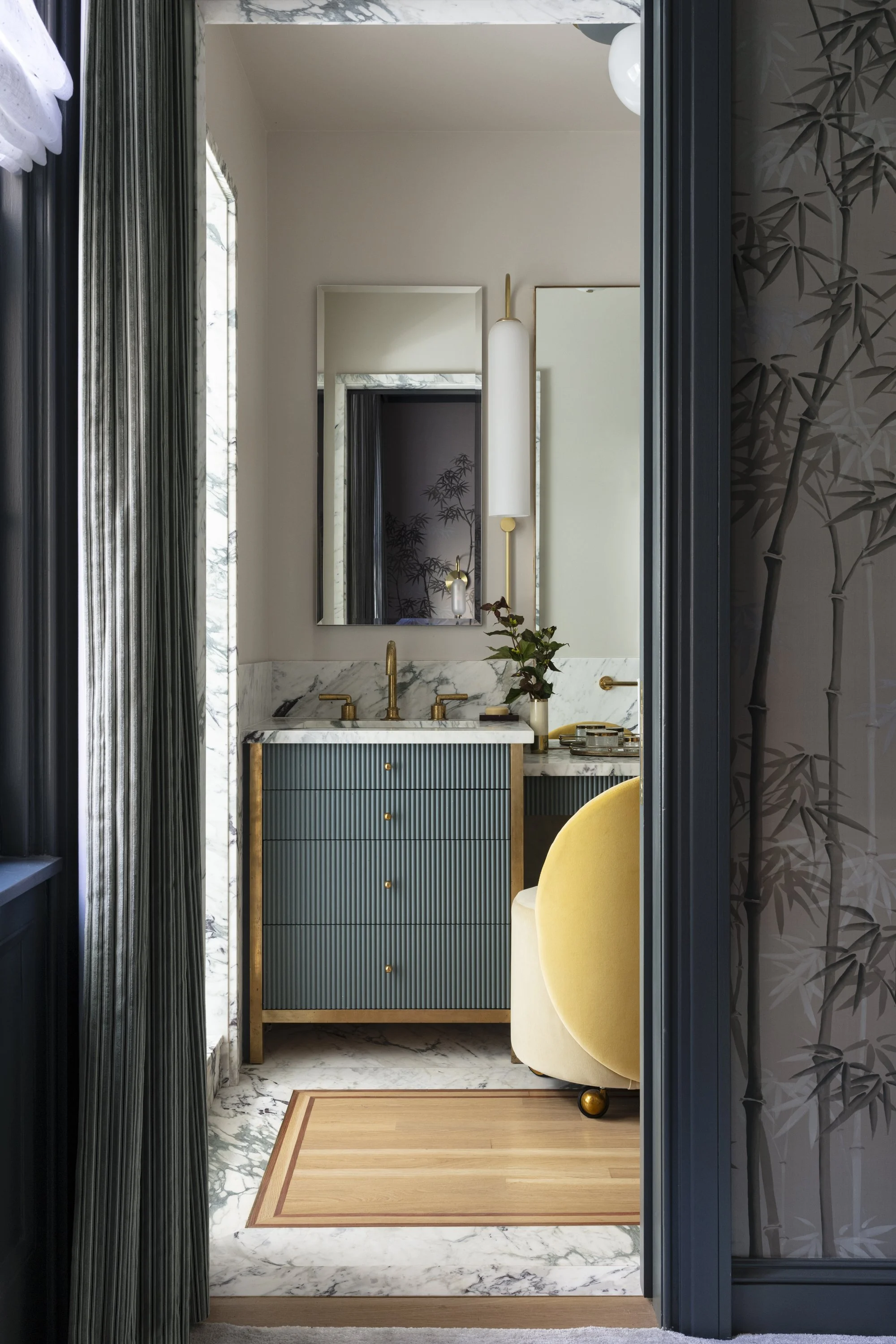 22.PrimaryBathDetail_WillowSt_167.jpg