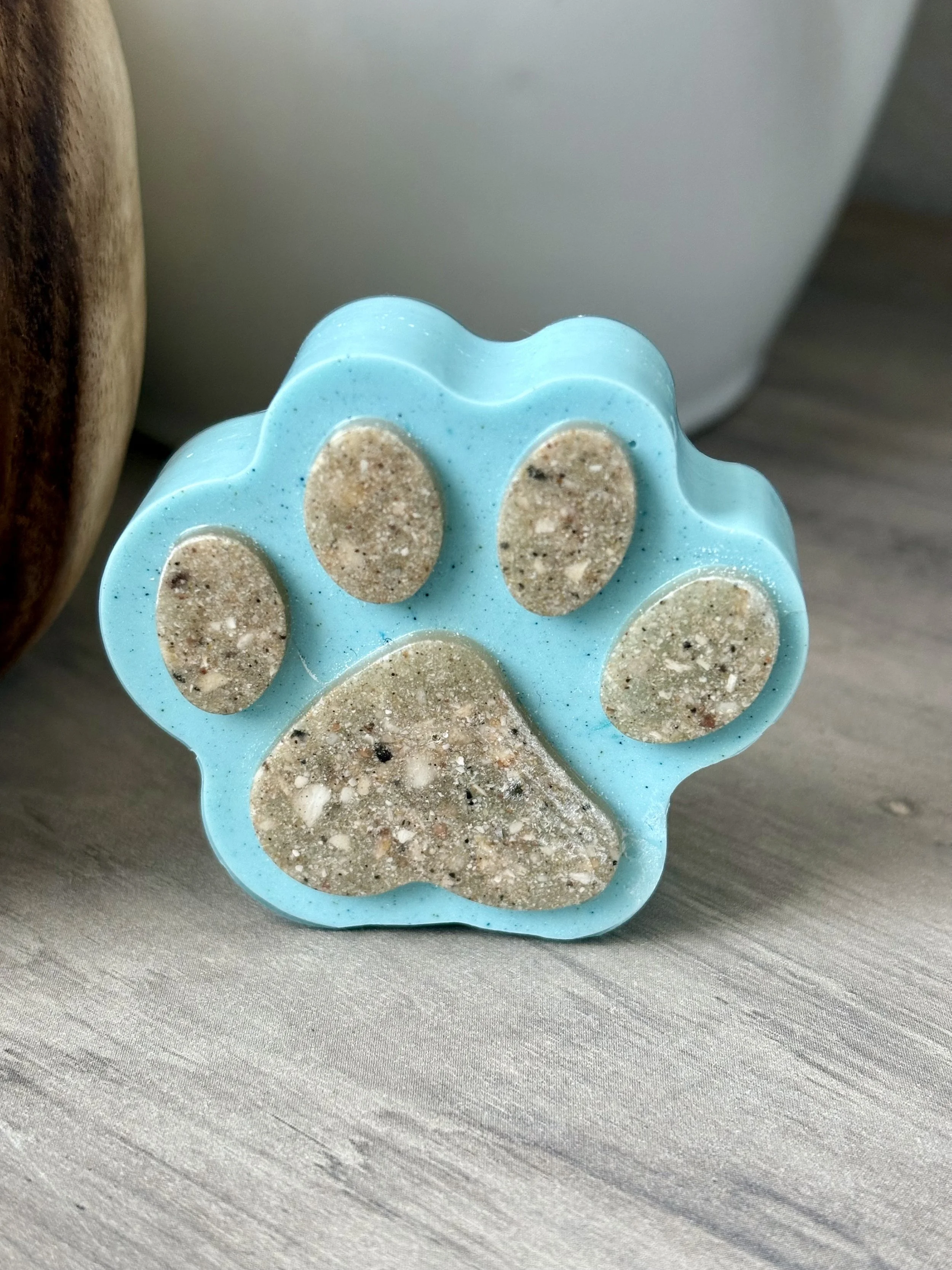 Paw Ash Decor