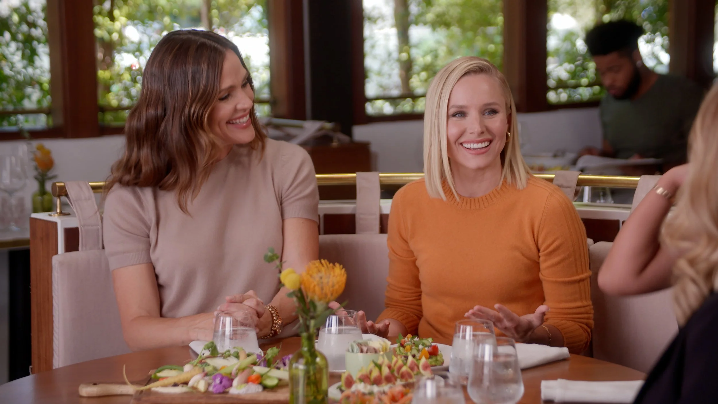 Momsplaining_KristenBell_Stills_04.JPG