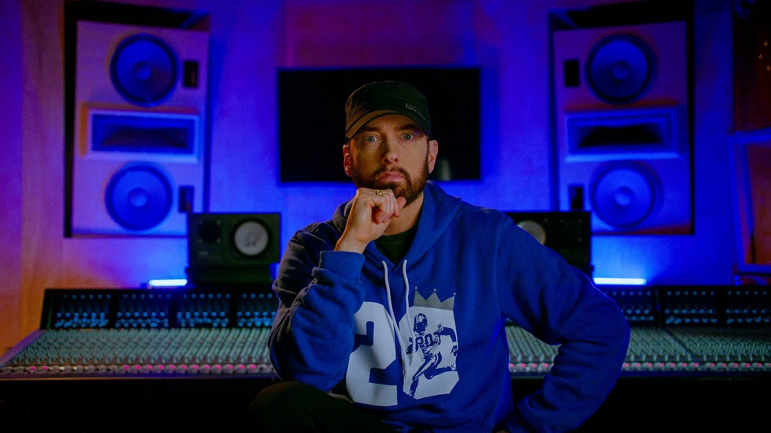 NBC-SundayNightFootball-Eminem05.JPG