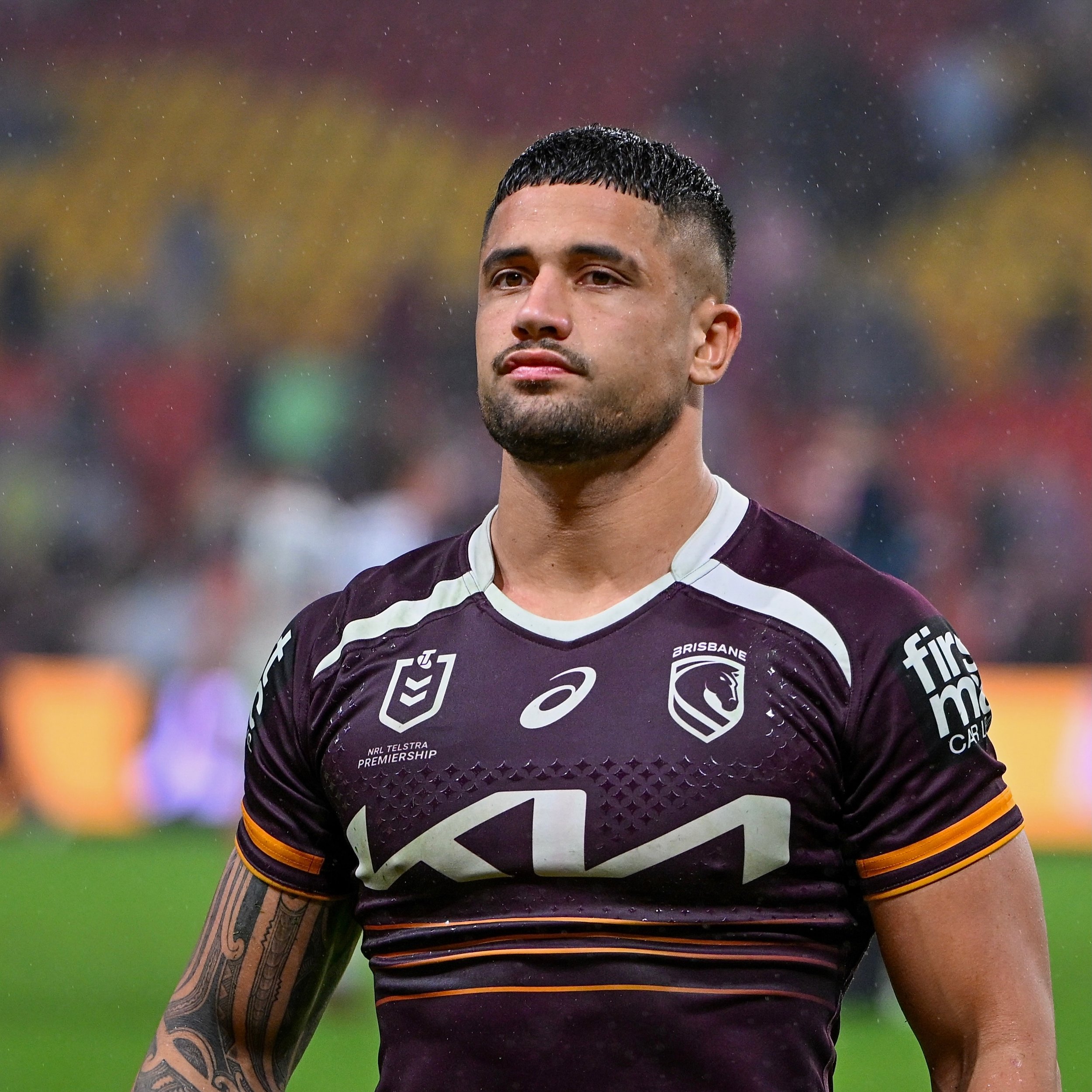 Aublix Tawha | Brisbane Broncos

@brisbanebroncos @aublix_tawha 

From the stands after the game:
Nikon Z50II + NIKKOR Z 70-180mm f/2.8

#nrl #nikoncapture #broncos #nikon #league