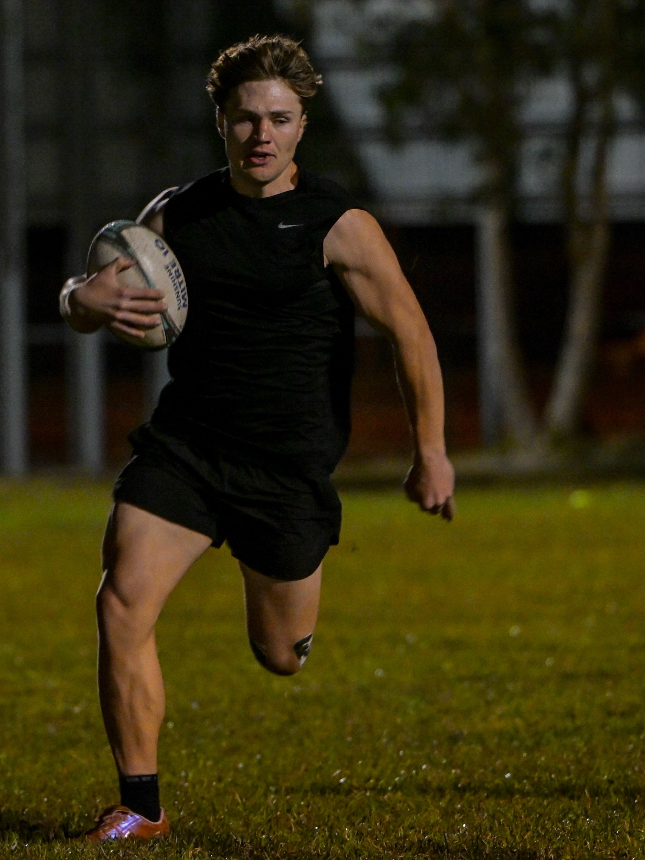 A few shots from my son&rsquo;s touch footy game last night. Love the challenge of low-light photography and the fun vibe of a social game 📷
