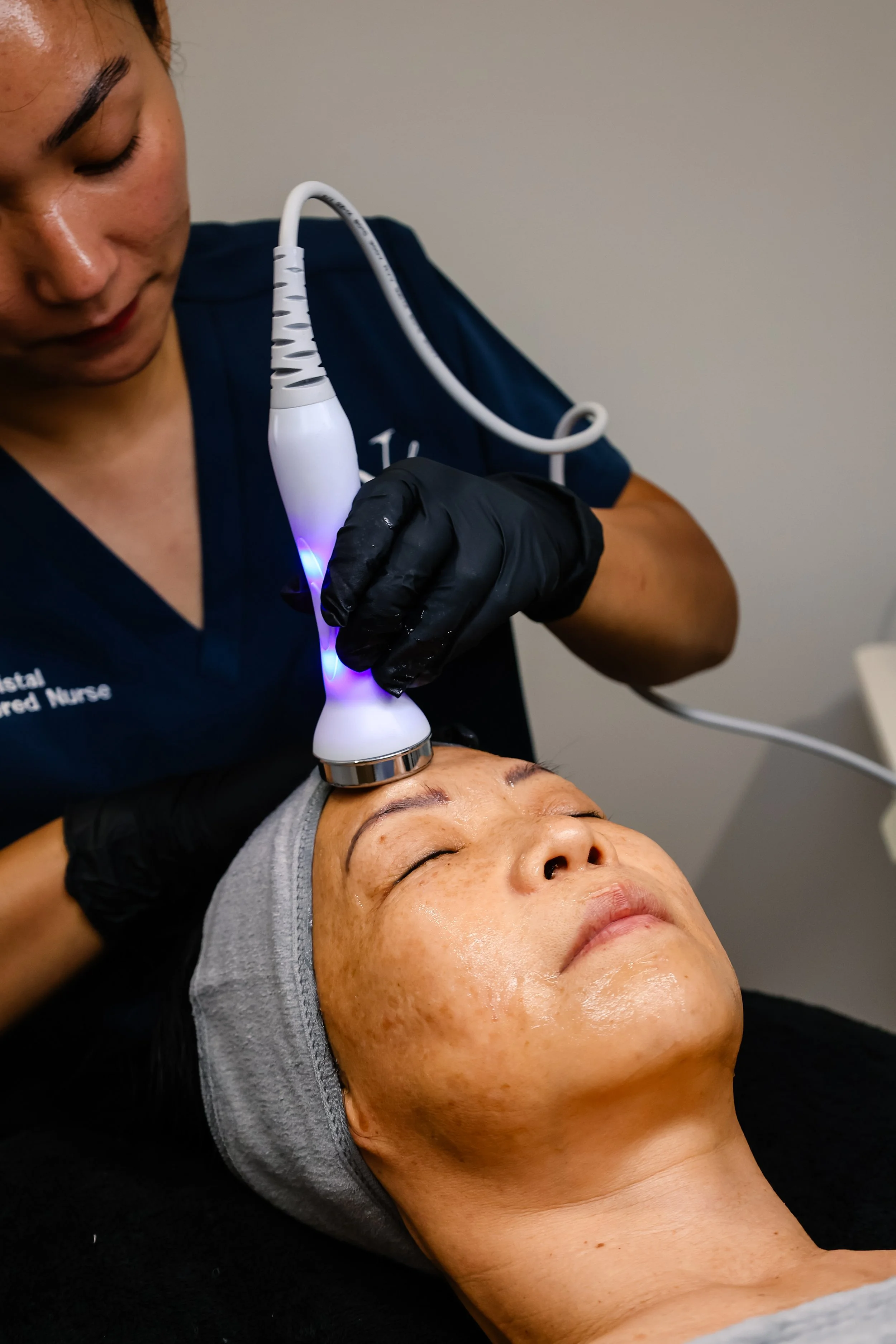 DELUXE HYDRADERMABRASION FACIAL  (90 minutes)