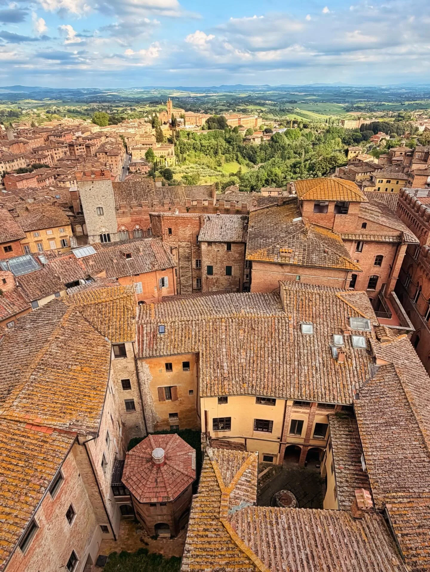 Siena ☀️✨
.
.
.
#siena #sienaitaly #italy