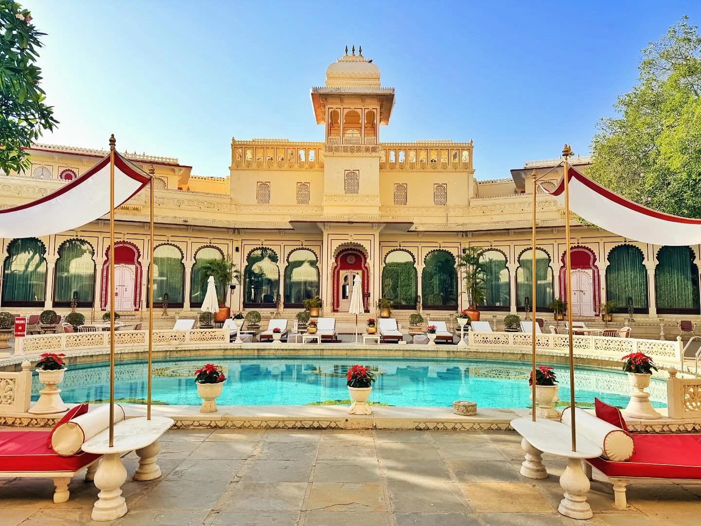 Shiv Niwas Palace in Udaipur ✨
.
.
.
#shivniwaspalace #shivniwas #india #udaipur #udaipurindia