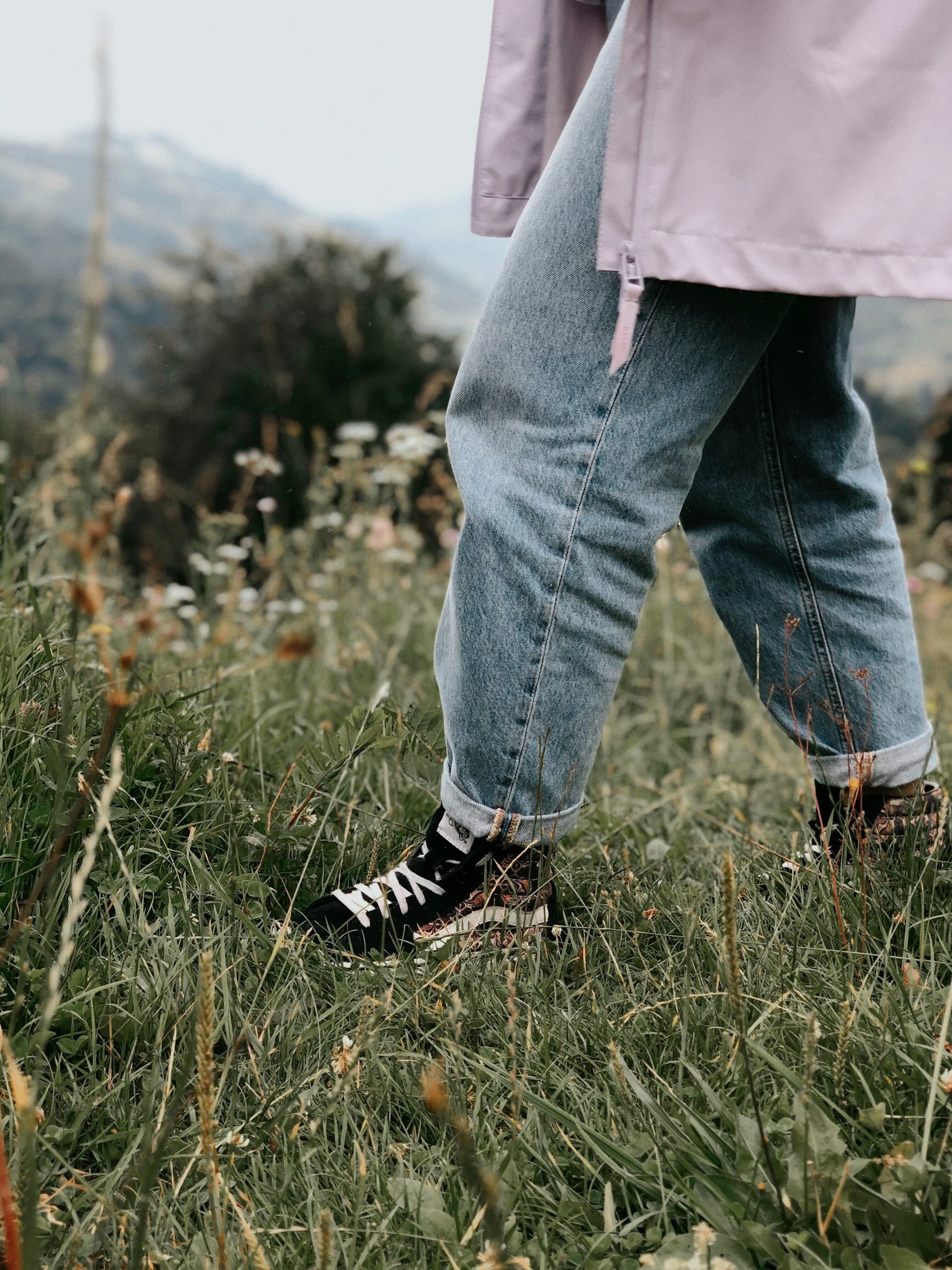 Midlife woman enjoying outdoor lifestyle after overcoming weight loss resistance and insulin resistance