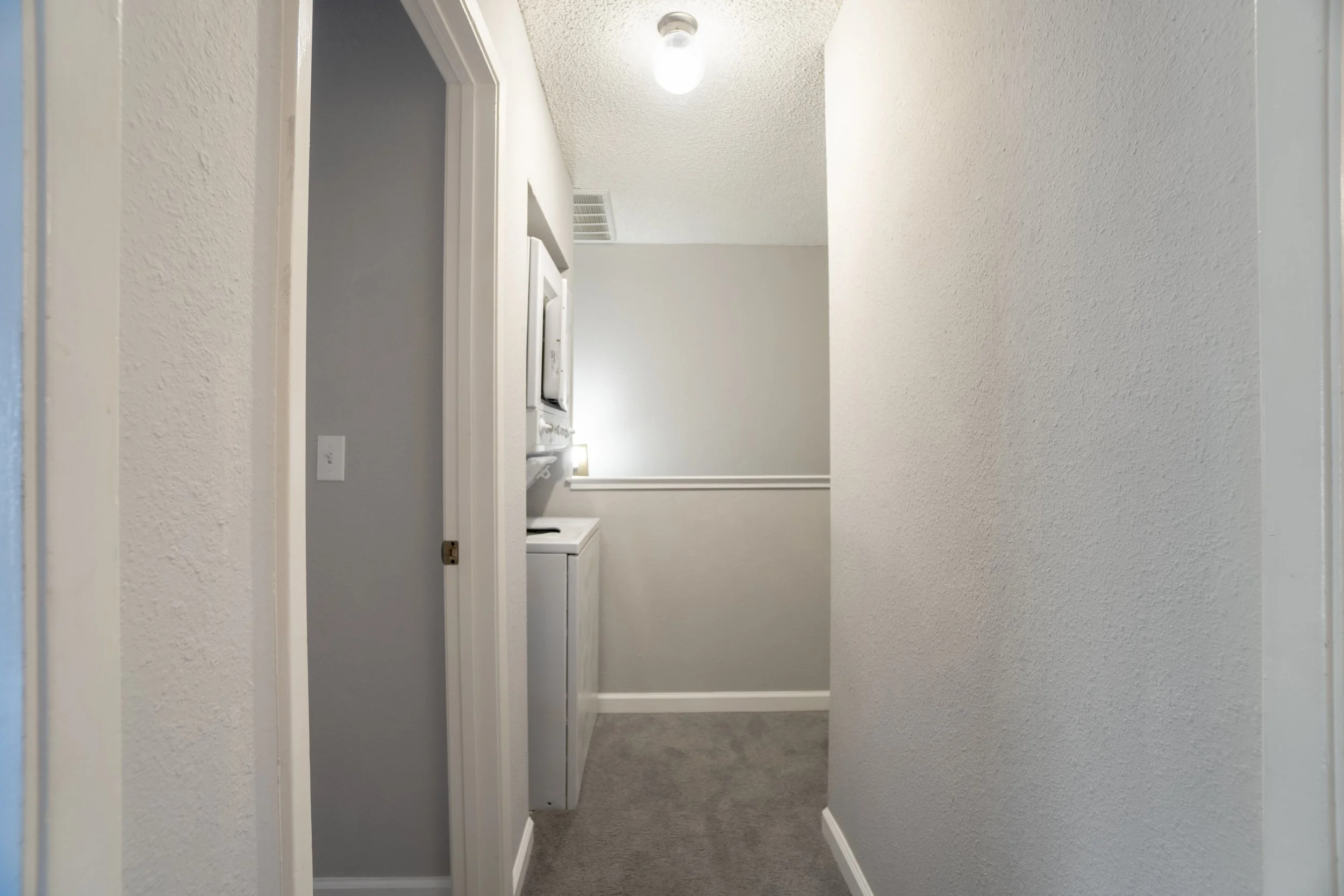 Hallway bedroom - 1.2.jpg