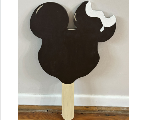 Mickey Ice Cream yard display