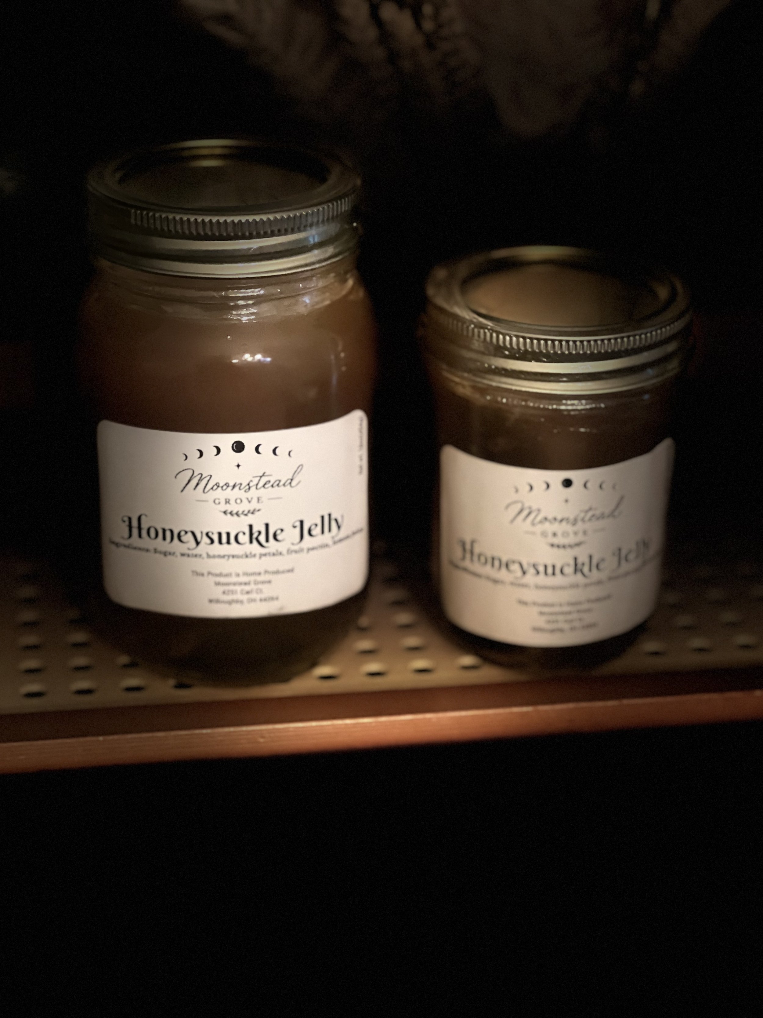 Honeysuckle Jelly (16oz)