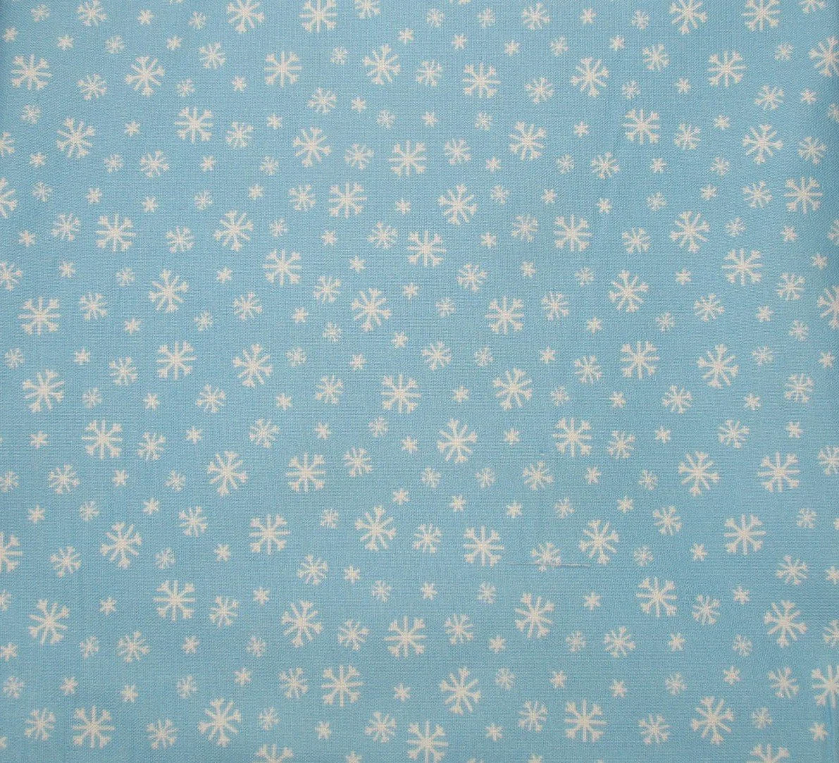 Benartex Artic Friends Frosty Flakes in Blue