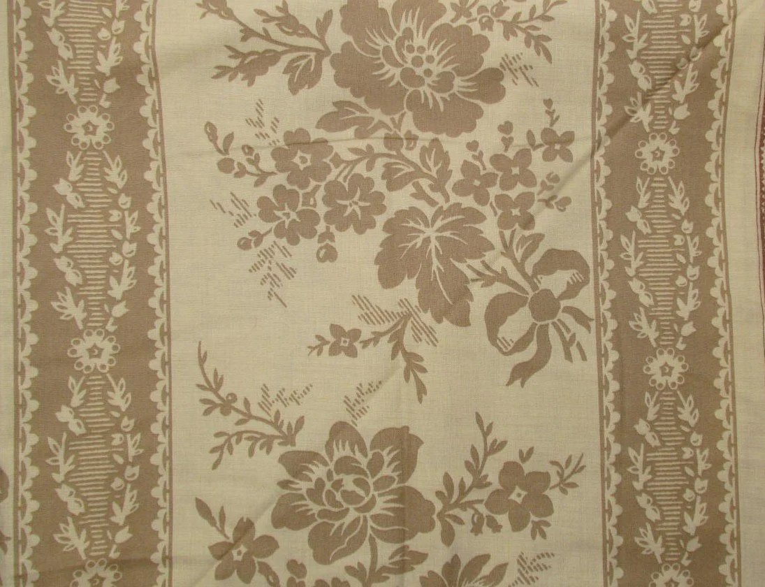 French General Fa La La La La in Taupe