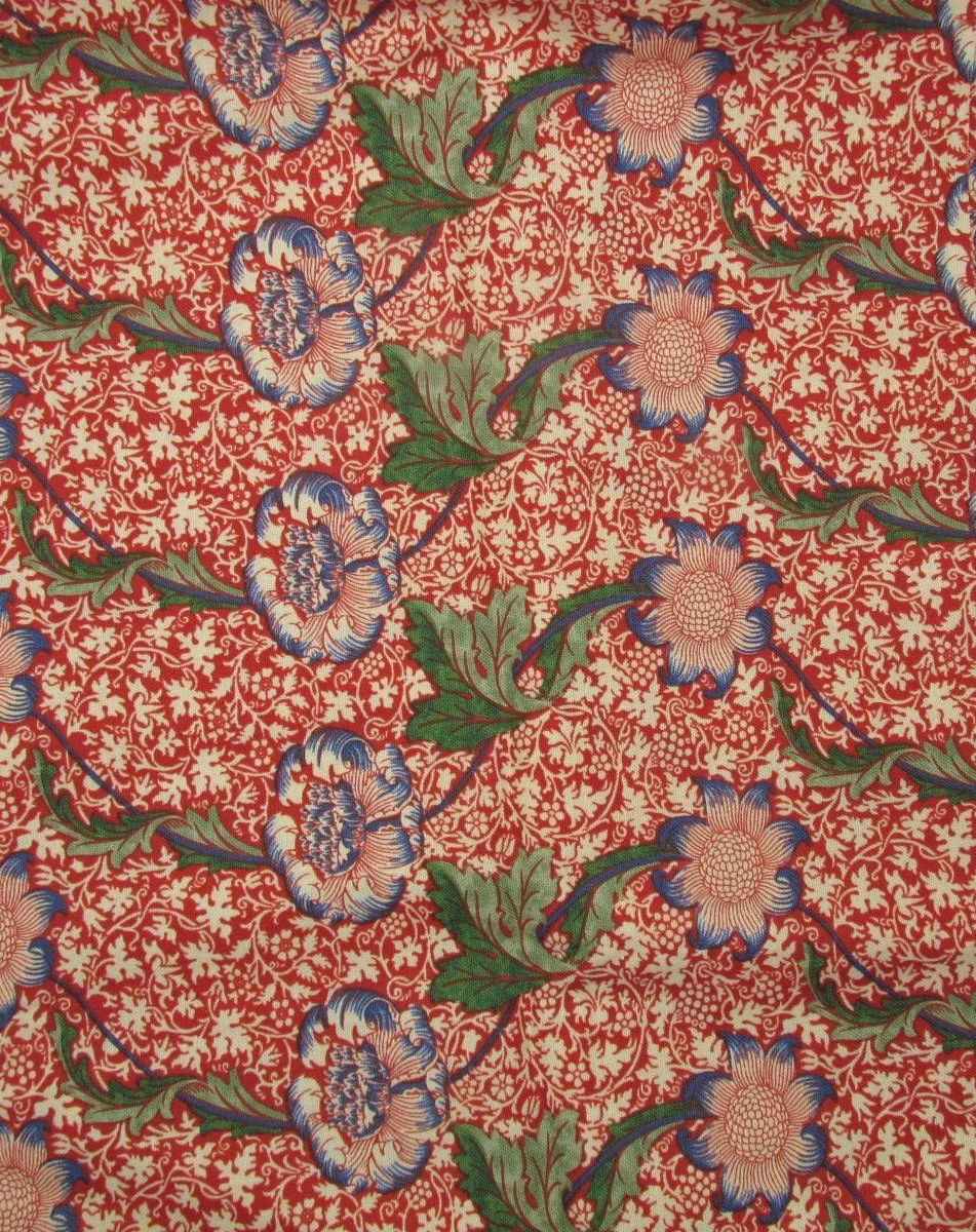 Morris & Co Oxford Holiday Collection Kennet Berry in Red