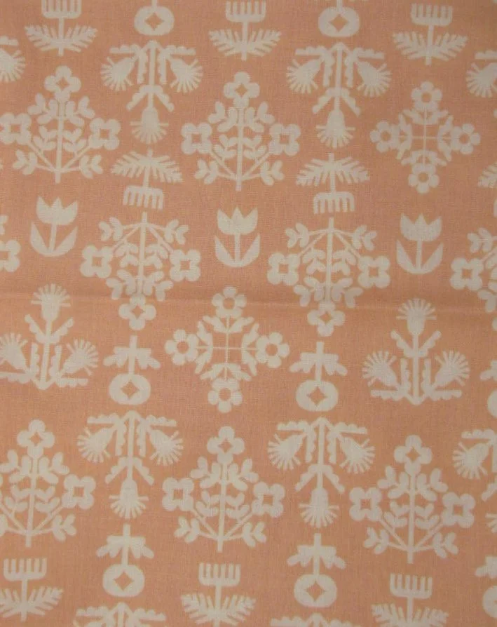 Ruby Star Paper Cuts Fresh Cut Flowers in Peach